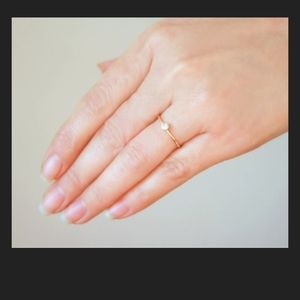 SOLID 14k gold opal ring